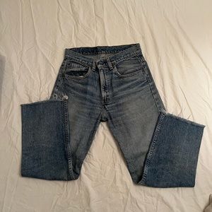 Above the ankle Levi cut off jeans